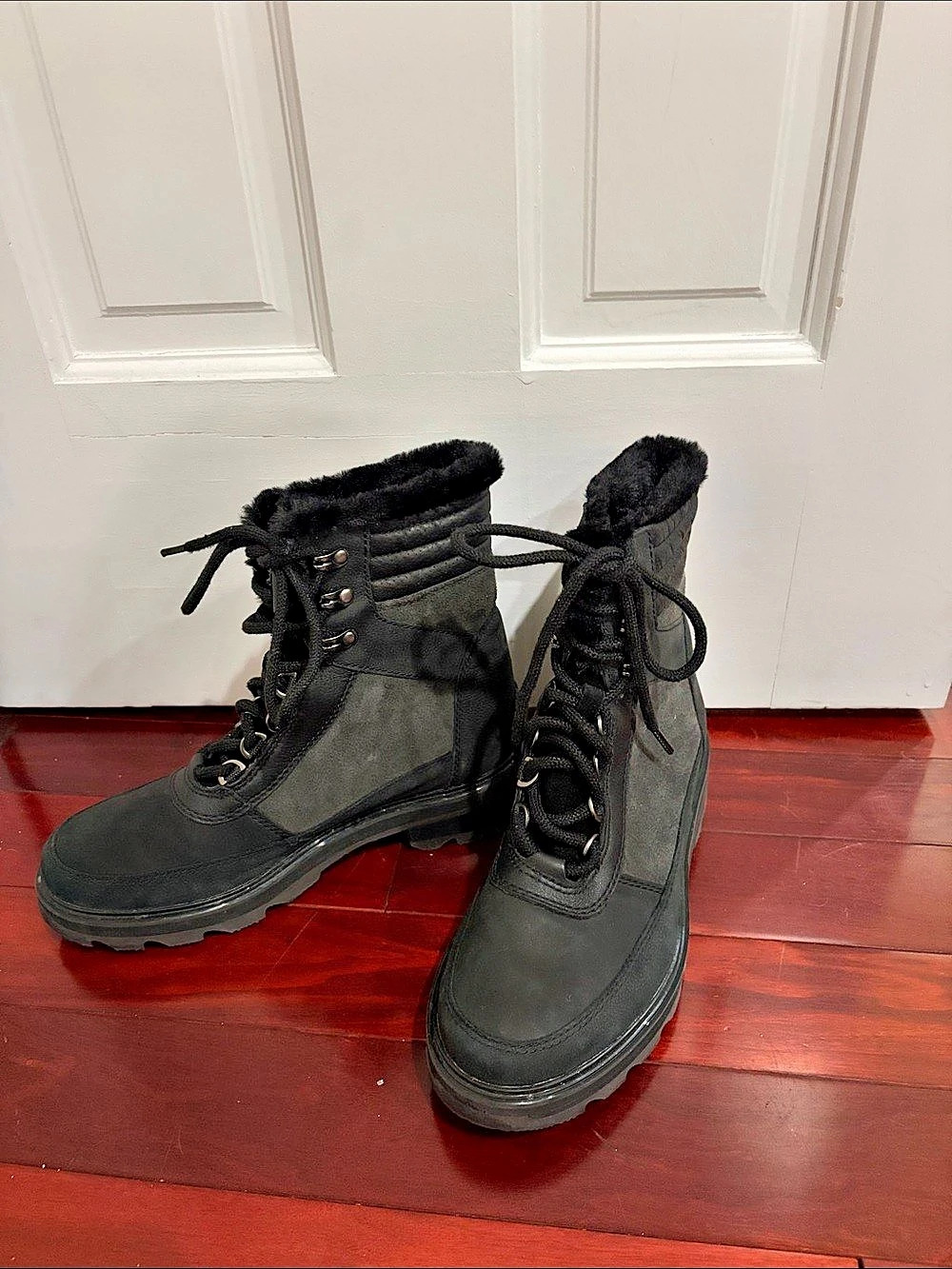 SOREL Winter Carnival Waterproof Winter Boots US 8 Black
